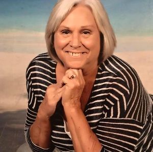 Meet your Posher, Sharon